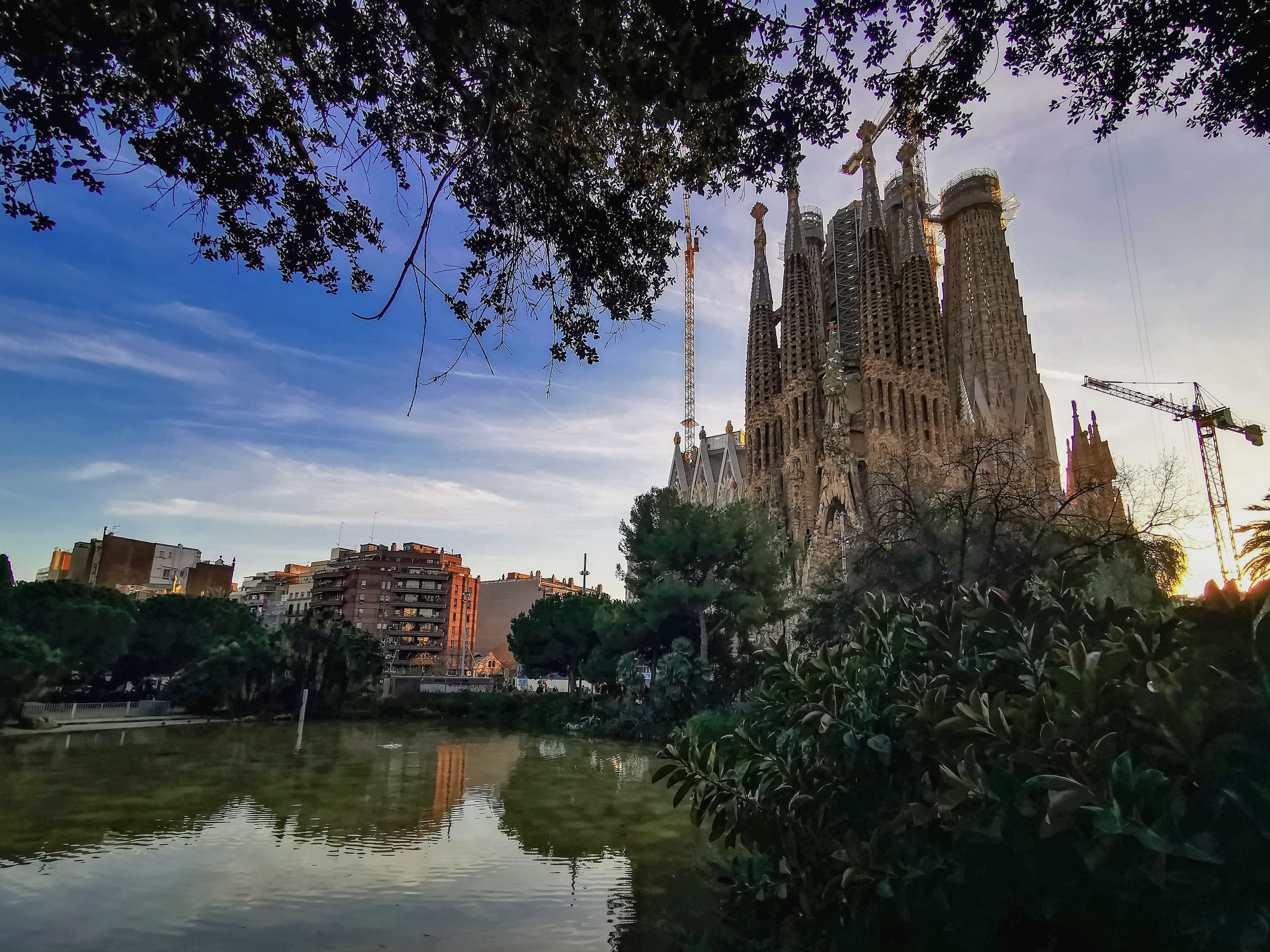 Cheap Flights to Barcelona