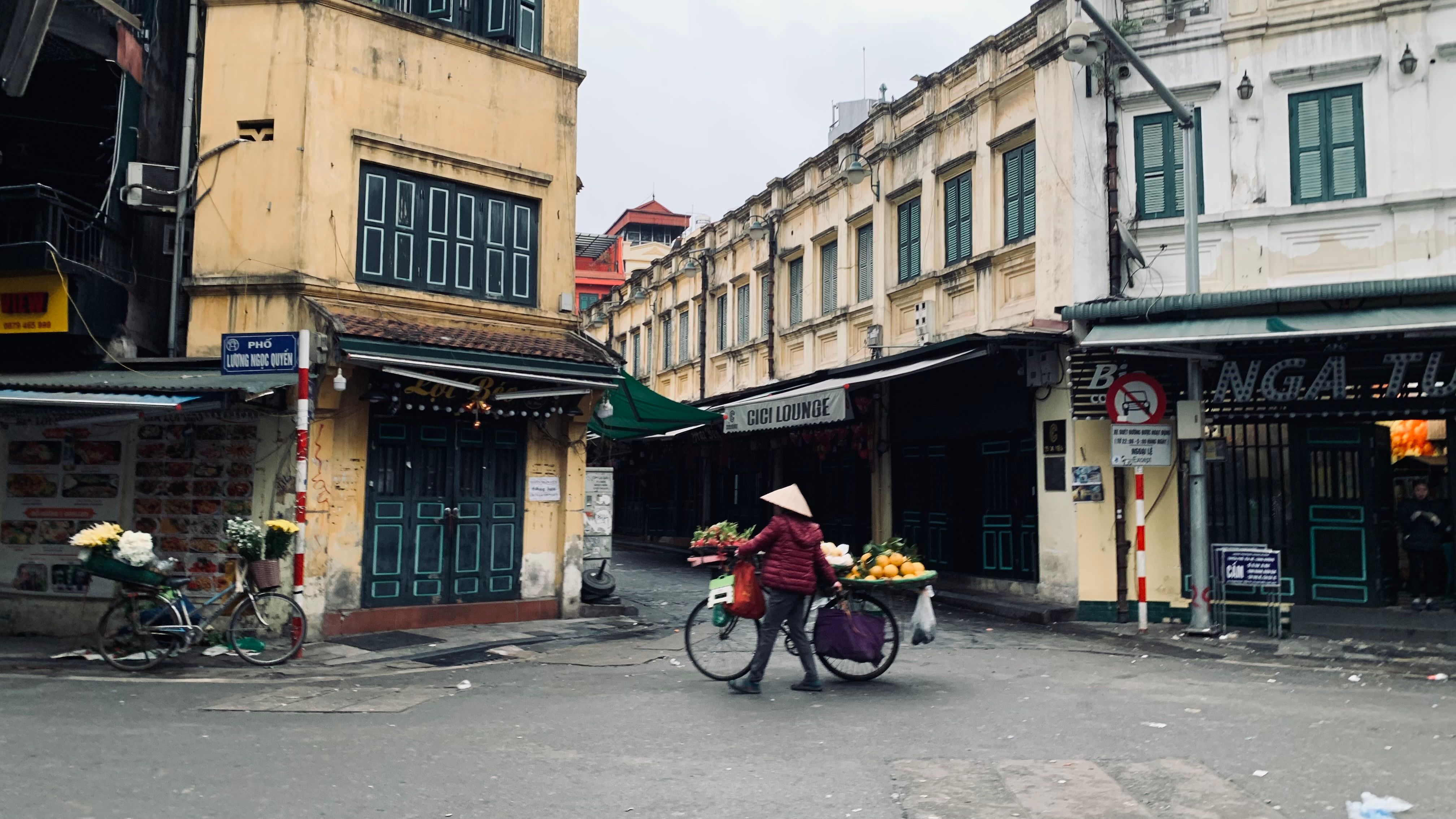 Cheap Flights to Hanoi